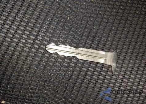 2015 Toyota Corolla S Plus из США, поврежденный, VIN 5YFBURHE1FP286425